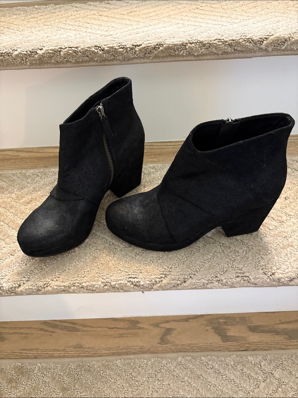 EILEEN FISHER Ankle Boots